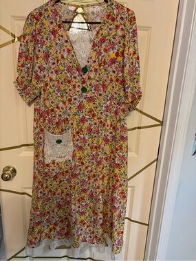 Luxology Embellished dress XL CHARMING!